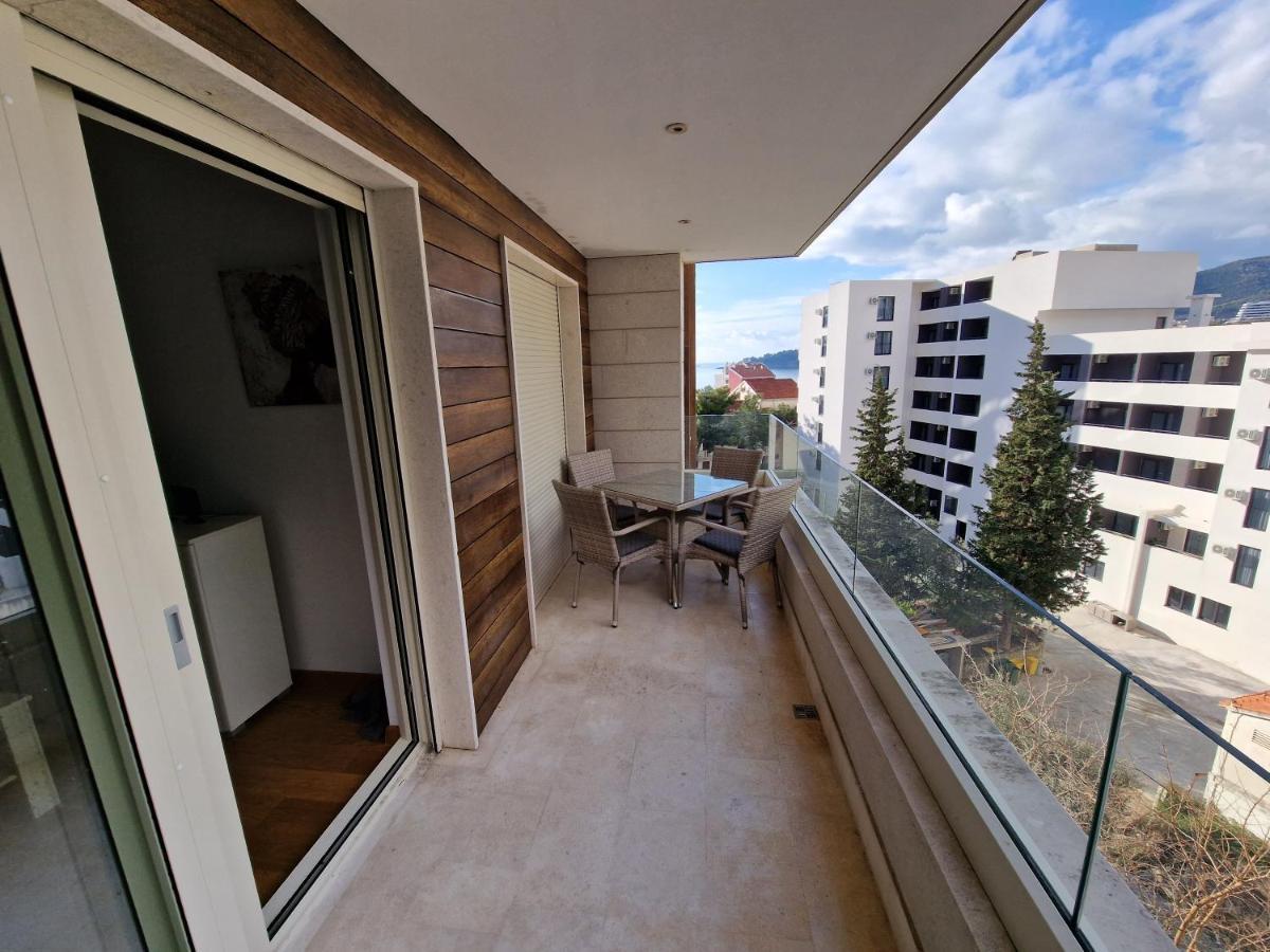 As Apartments Рафаїловичі Екстер'єр фото