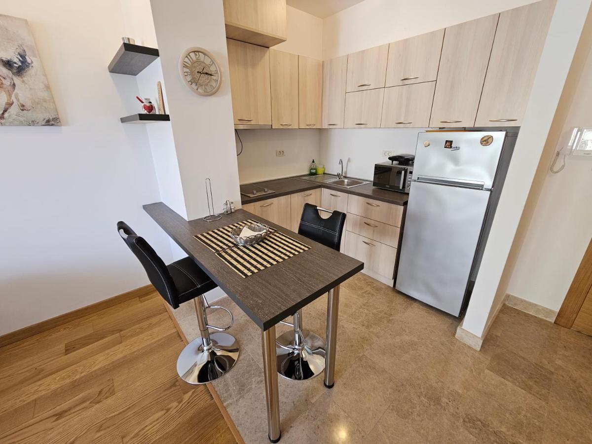 As Apartments Рафаїловичі Екстер'єр фото