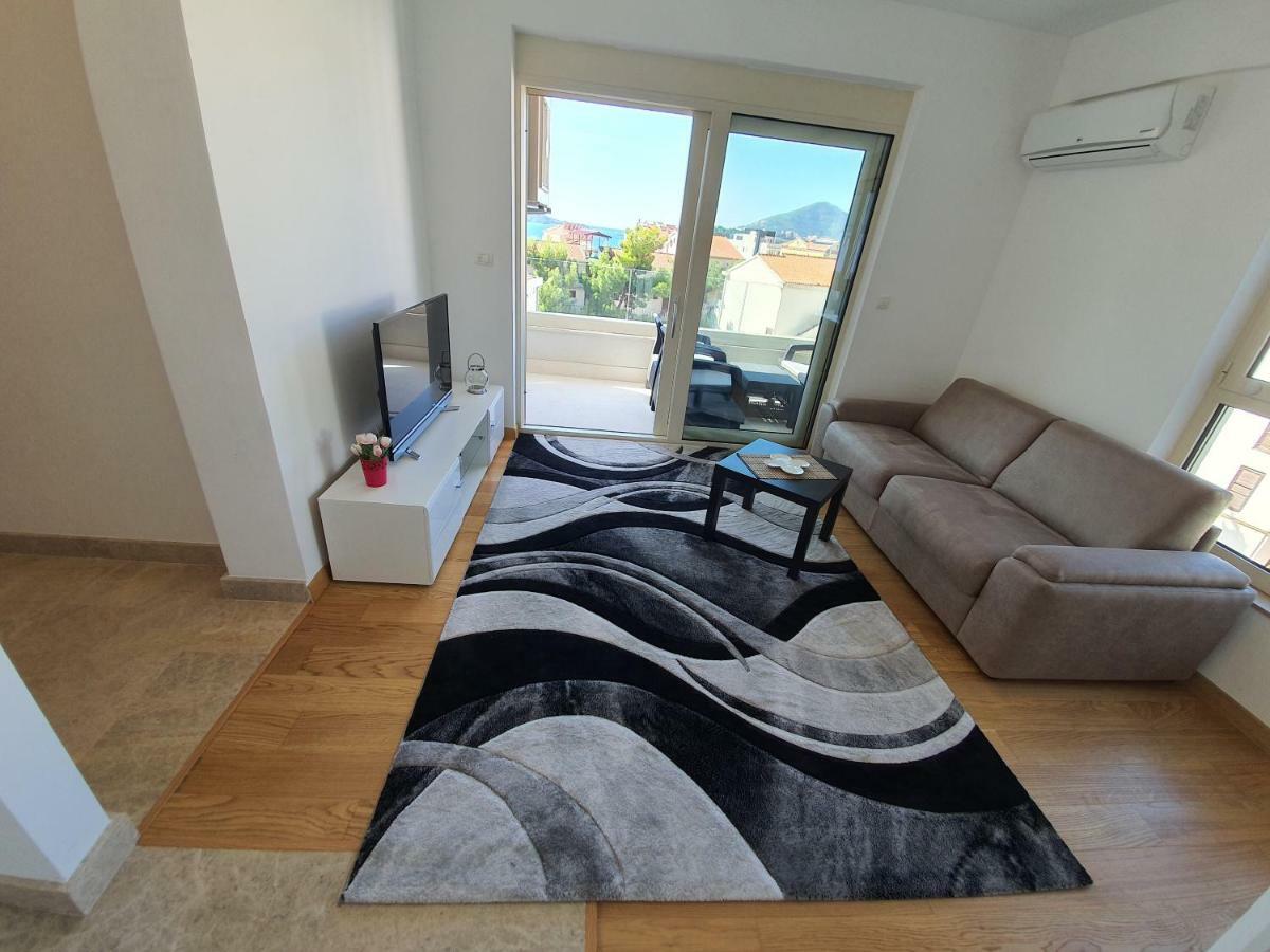 As Apartments Рафаїловичі Екстер'єр фото