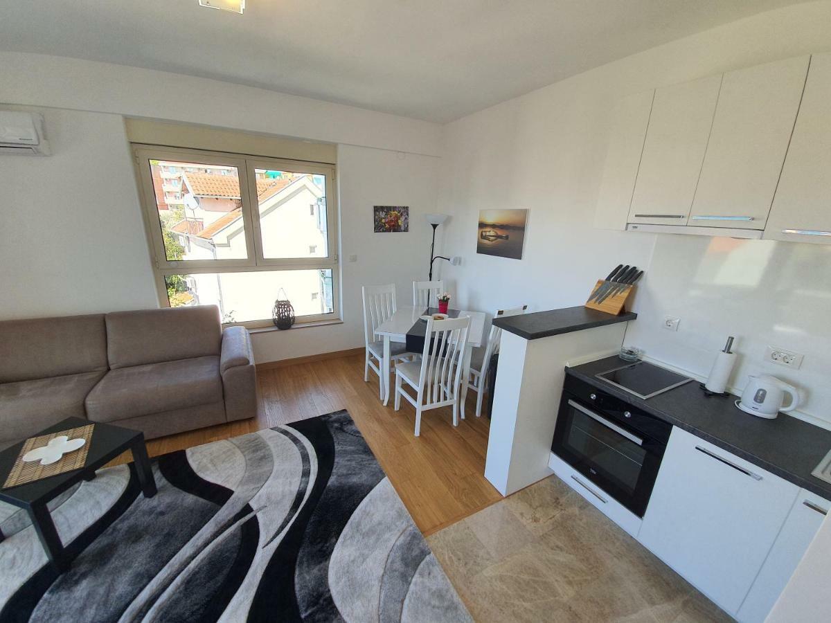 As Apartments Рафаїловичі Екстер'єр фото