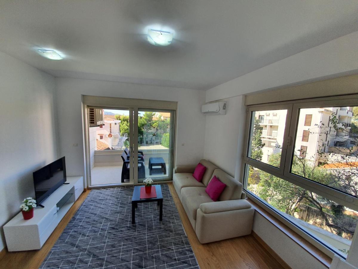 As Apartments Рафаїловичі Екстер'єр фото